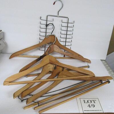 Nice Lot of Heavy Duty Vintage Wood Hangers and 1 Tie Hanger