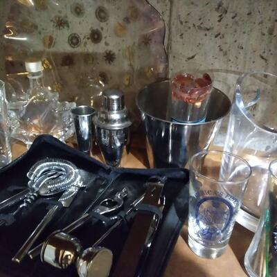 LOT 88  BARWARE