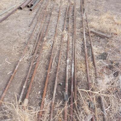 LOT 119 METAL POLES FOR FENCING