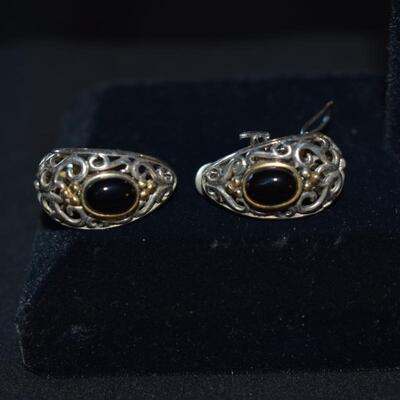 Filigree silver earrings