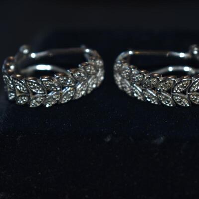 Silver leaf hoop earrings