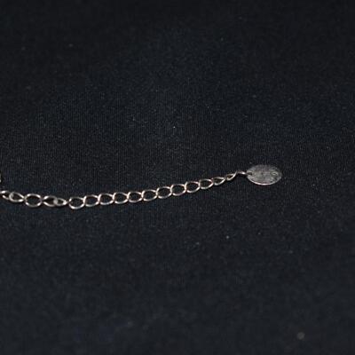 Silver lariat necklace