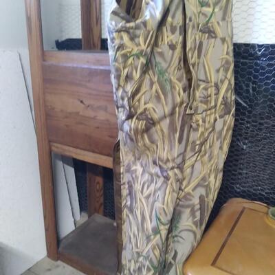LOT 84  CAMOFLOUGH  OUTERWARE