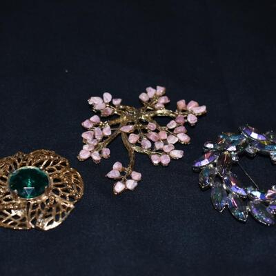 Vintage brooches