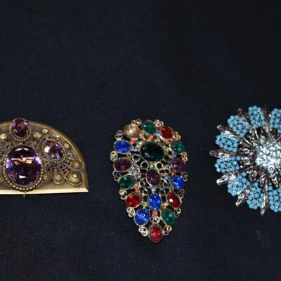 Vintage clip brooches