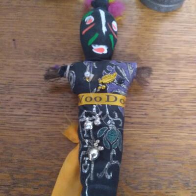 LOT 103   WOODEN YARN HOLDERS AND AFRICAN DOLL