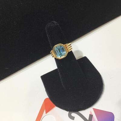Gold tone Blue Stone Fashion Ring