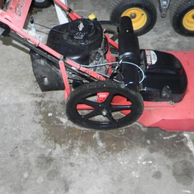 LOT 102  GRAVELY BRUSH CUTTER PRO 24