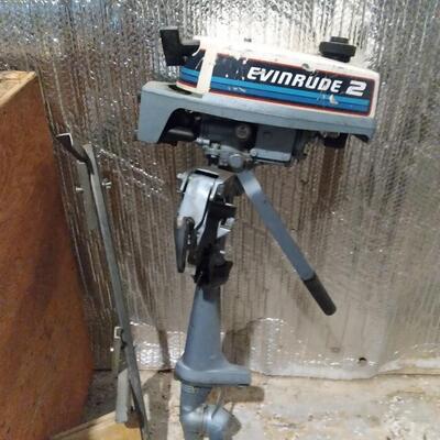 LOT 120  EVINRUDE 2 MOTOR