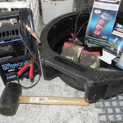 LOT  147   EXIDE BATTERY CHARGER AND OIL DRAIN PAN