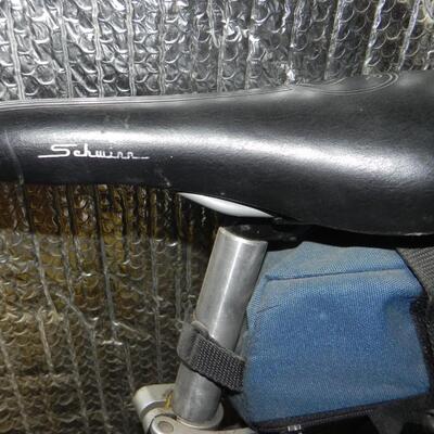 SCHWINN MESA BIKE