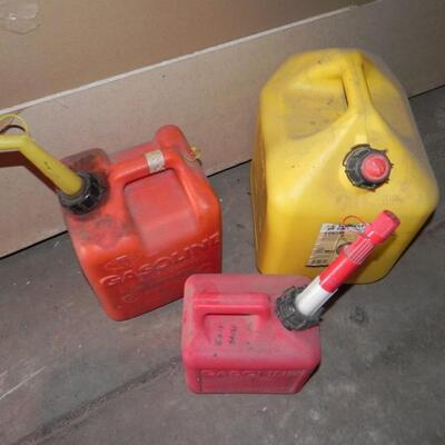 LOT 160  GAS CANS