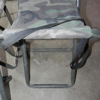 LOT 159  FOLDING CAMPING STOOLS