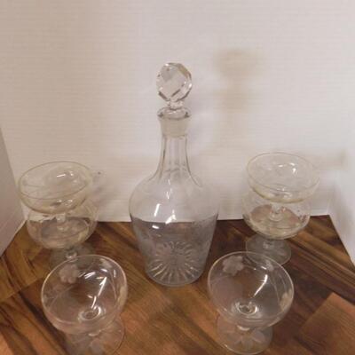 LOT 116   ETCHED GLASS DECANTER AND MATCHING GLASSES