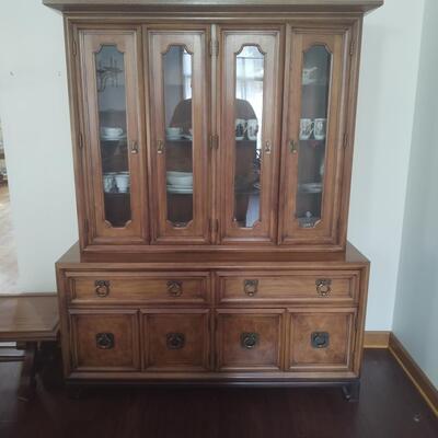 Thomasville China Cabinet