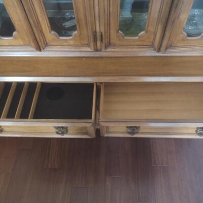Thomasville China Cabinet