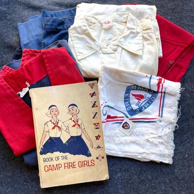 Lot 293 Vintage Camp Fire Girls & Blue Bird Handbook Uniform