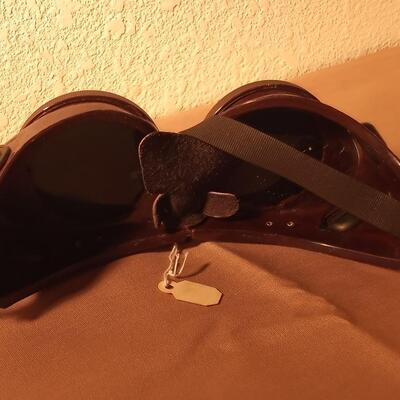 GOGGLES 2