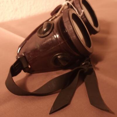 GOGGLES 2