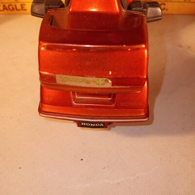 Gold Wing model Motorcycle 2