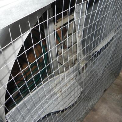 LOT 164  INDUSTRIAL FAN