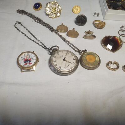 Watches & Costume Jewelry