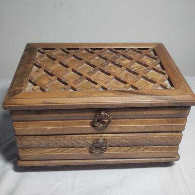 Costume Jewelry & Jewelry Box