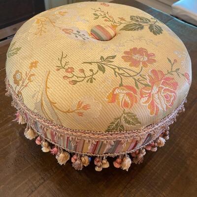 Decors Round Upholstered Foot Stool