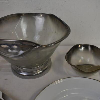 9 pc Kitchen Lot: Two Bowls, 4 Plates, Crystal Dishes