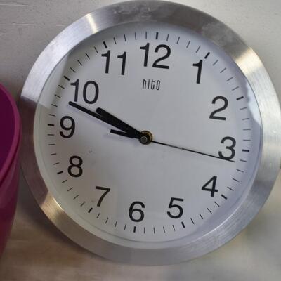 15 pc Kitchen: Mugs, Bowls, Clock, Canning Jars,