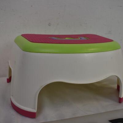 Small Green and Pink Stepstool, With handle