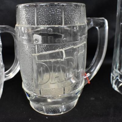 7 Mugs: 6 Clear Glass Mugs, 
