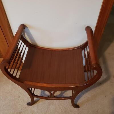 Bustle Chair