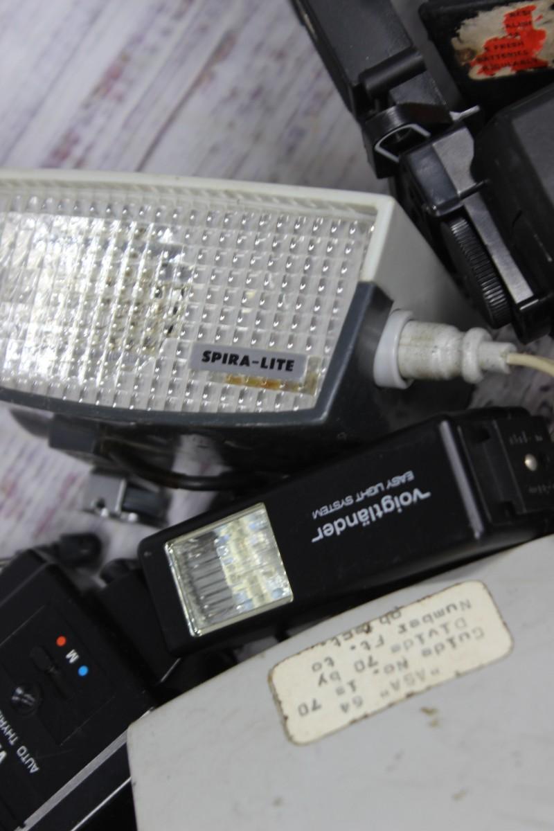 Lot of Retro Camera Flash Units Vivitar, SpiraLite, Polaroid & More