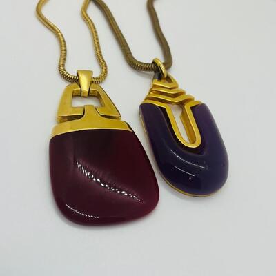 Lot 1: Vintage Crown Trifari Modern Gilt & Resin Mod Necklace & More