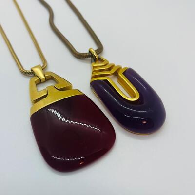 Lot 1: Vintage Crown Trifari Modern Gilt & Resin Mod Necklace & More