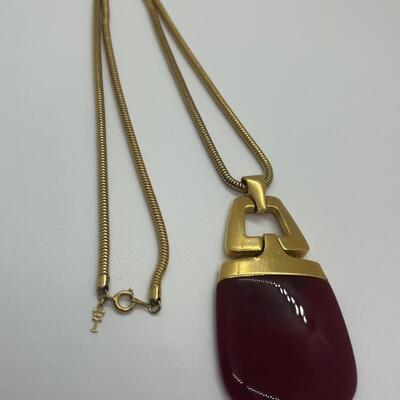 Lot 1: Vintage Crown Trifari Modern Gilt & Resin Mod Necklace & More