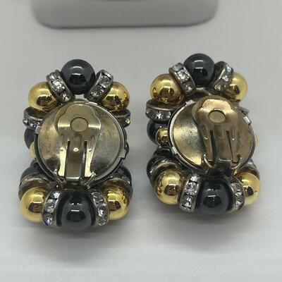 Lot 2: Vintage Chunky Costume Metallic Gold Collar Necklace & Clip-on Earrings