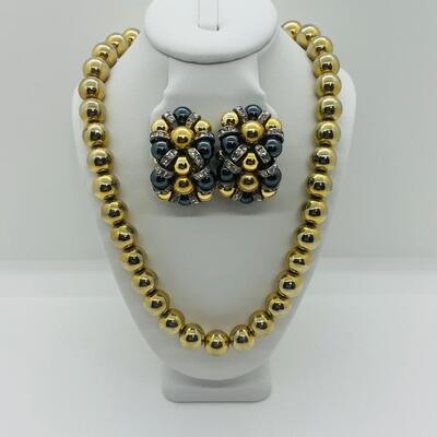 Lot 2: Vintage Chunky Costume Metallic Gold Collar Necklace & Clip-on Earrings