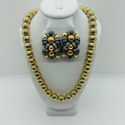 Lot 2: Vintage Chunky Costume Metallic Gold Collar Necklace & Clip-on Earrings