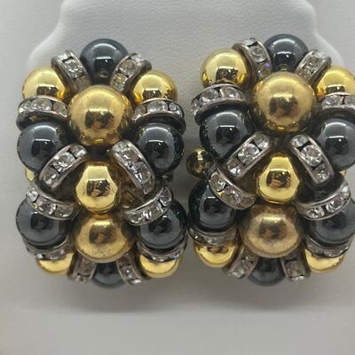 Lot 2: Vintage Chunky Costume Metallic Gold Collar Necklace & Clip-on Earrings