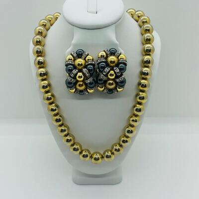 Lot 2: Vintage Chunky Costume Metallic Gold Collar Necklace & Clip-on Earrings