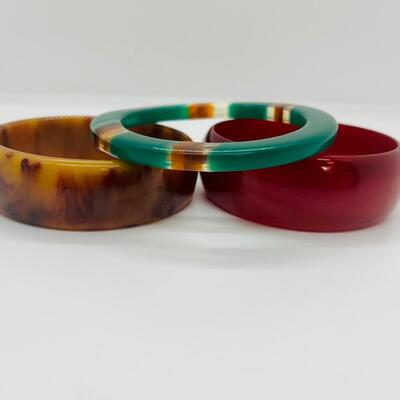 Lot 5: Vintage Colorful Bangle Bracelets