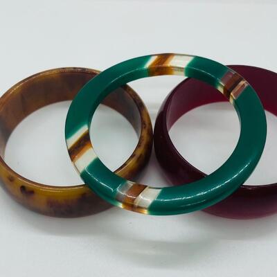 Lot 5: Vintage Colorful Bangle Bracelets