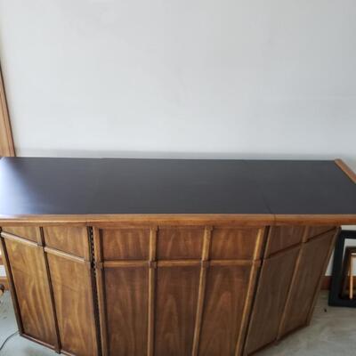 Portable & Adjustable Drexel Merchant Stand