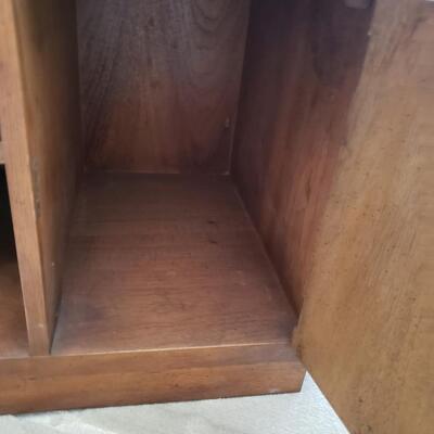 Portable & Adjustable Drexel Merchant Stand