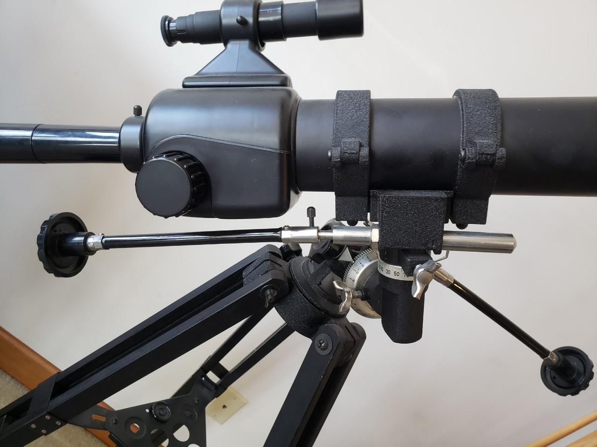 Bushnell 565 Telescope