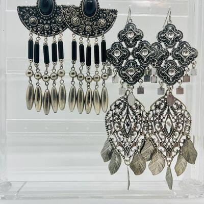 Lot 10: Vintage Dangle Pierced Earrings