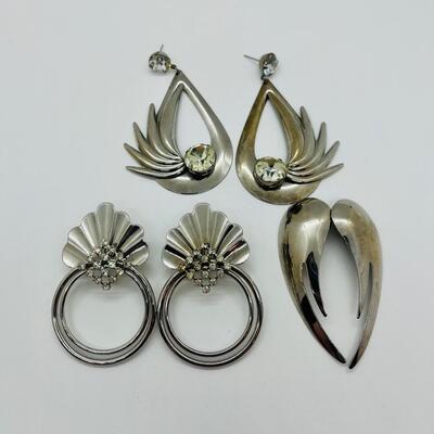 Lot 16: Large Vintage Pierced Earrings