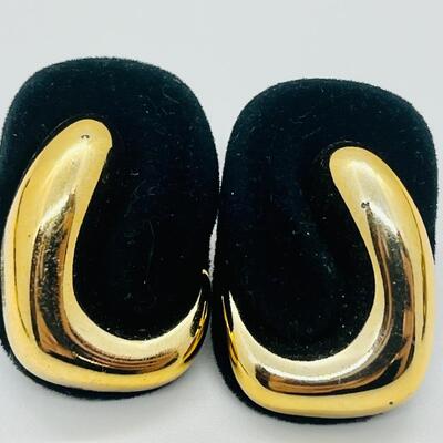 Lot 18: Black and Goldtone Chunky Costume Jewelry- Don Lin and more